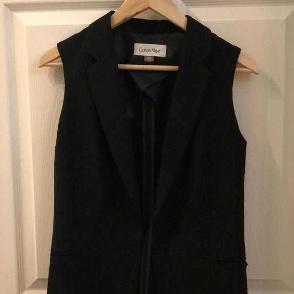 Calvin Klein Black Sleeveless Blazer Vest - Picture 2 of 6